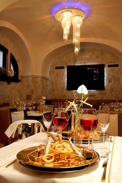 Hotel Cenacolo 솜마베수비아나 외부 사진