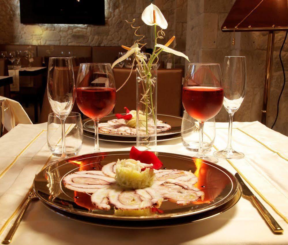 Hotel Cenacolo 솜마베수비아나 외부 사진